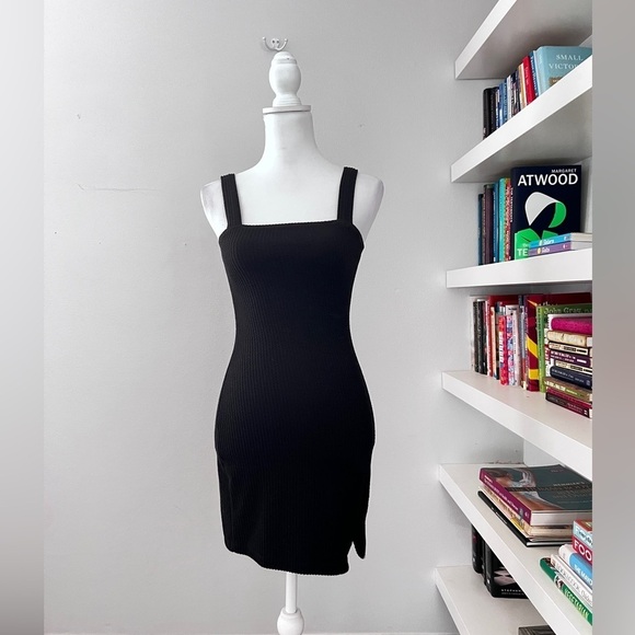 Motel Rocks Pendan Bodycon Dress In Rib Black Revolver size small - Picture 5 of 16